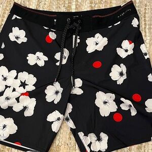Men’s Quiksilver Black Floral Board Shorts